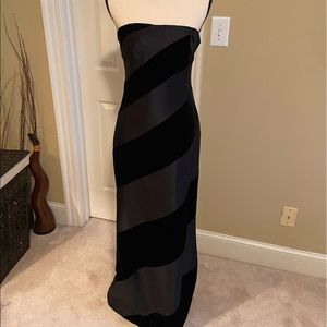 Chetta B satin and velvet strapless gown size 4